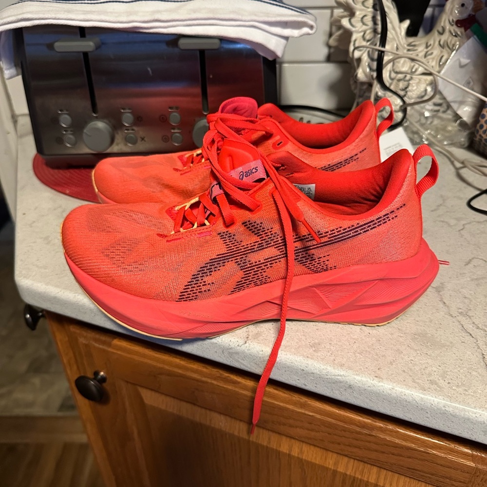 Asics Novablast 5